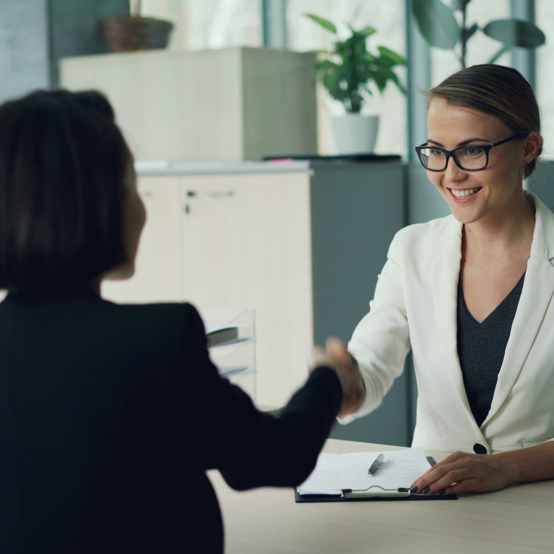 New employee onboarding supported by HR services